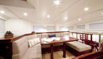 Sailing yacht Annagine - Upper Salon seating
